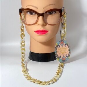 Eyeglass acrylic chain holder made in Scotland NWT